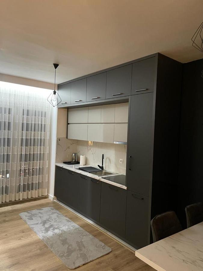 פרישטינה Top Apartments מראה חיצוני תמונה